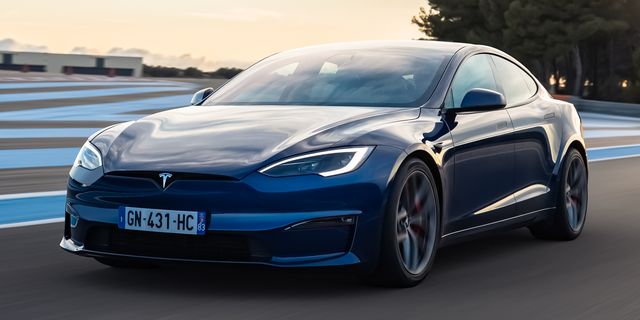 The Tesla Model S Plaid: Revolutionizing the Electric Car Market